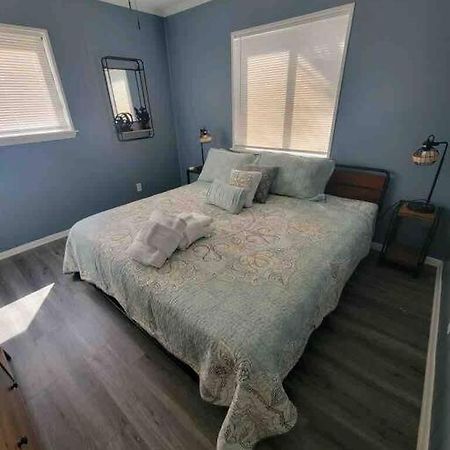 2022 Renovated 2-Bdrm Cozy, Lovely Condo W/Parking! Hilton Head Island Eksteriør bilde
