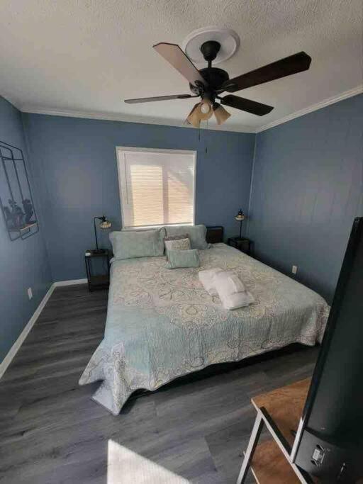 2022 Renovated 2-Bdrm Cozy, Lovely Condo W/Parking! Hilton Head Island Eksteriør bilde