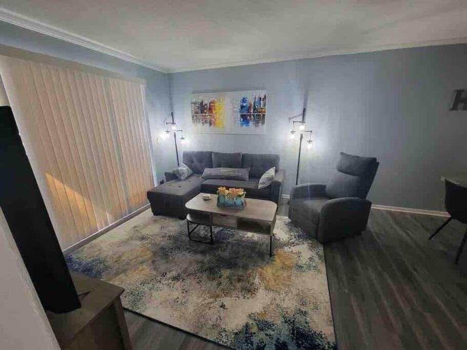 2022 Renovated 2-Bdrm Cozy, Lovely Condo W/Parking! Hilton Head Island Eksteriør bilde
