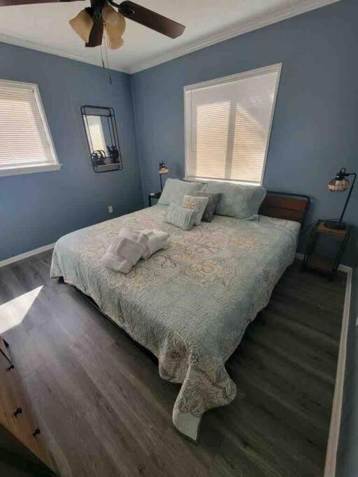 2022 Renovated 2-Bdrm Cozy, Lovely Condo W/Parking! Hilton Head Island Eksteriør bilde