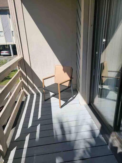 2022 Renovated 2-Bdrm Cozy, Lovely Condo W/Parking! Hilton Head Island Eksteriør bilde