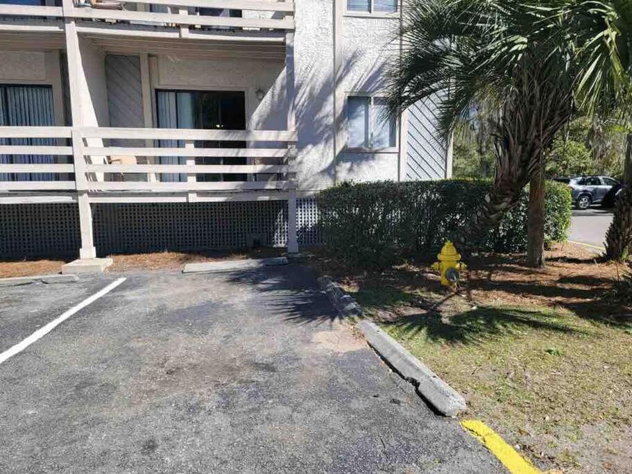 2022 Renovated 2-Bdrm Cozy, Lovely Condo W/Parking! Hilton Head Island Eksteriør bilde