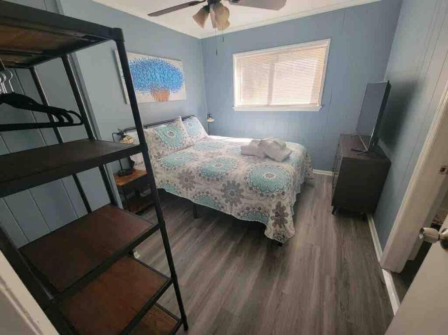 2022 Renovated 2-Bdrm Cozy, Lovely Condo W/Parking! Hilton Head Island Eksteriør bilde