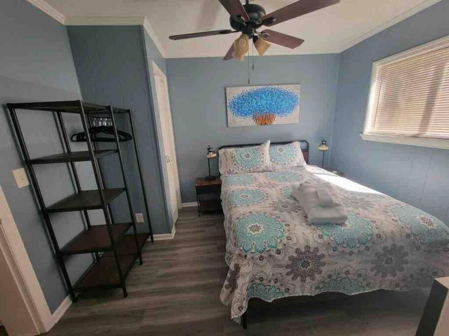 2022 Renovated 2-Bdrm Cozy, Lovely Condo W/Parking! Hilton Head Island Eksteriør bilde