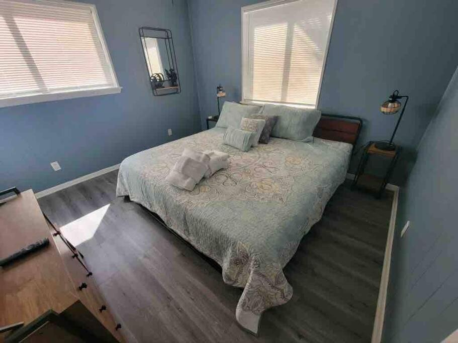 2022 Renovated 2-Bdrm Cozy, Lovely Condo W/Parking! Hilton Head Island Eksteriør bilde