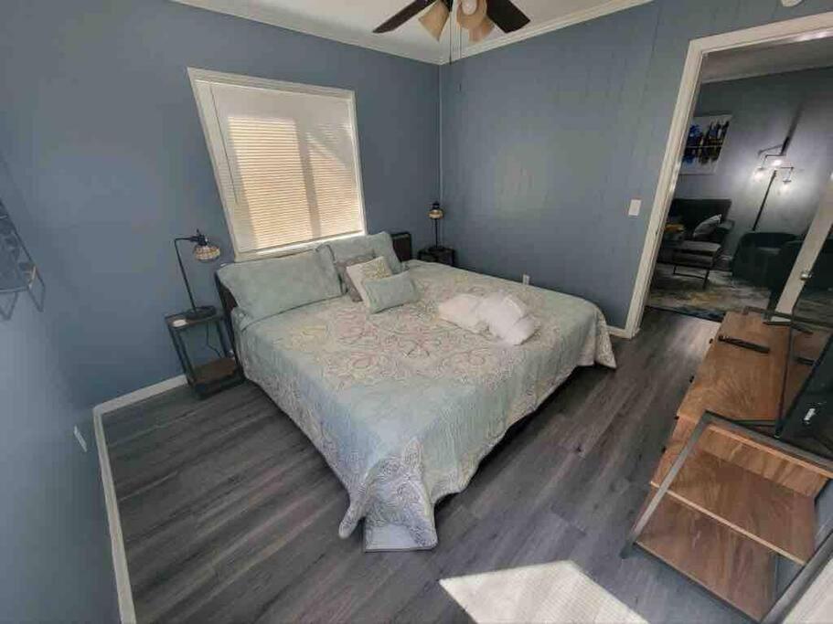 2022 Renovated 2-Bdrm Cozy, Lovely Condo W/Parking! Hilton Head Island Eksteriør bilde