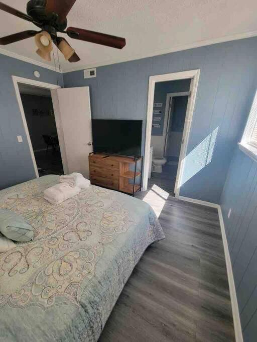 2022 Renovated 2-Bdrm Cozy, Lovely Condo W/Parking! Hilton Head Island Eksteriør bilde