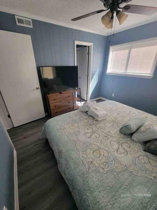 2022 Renovated 2-Bdrm Cozy, Lovely Condo W/Parking! Hilton Head Island Eksteriør bilde